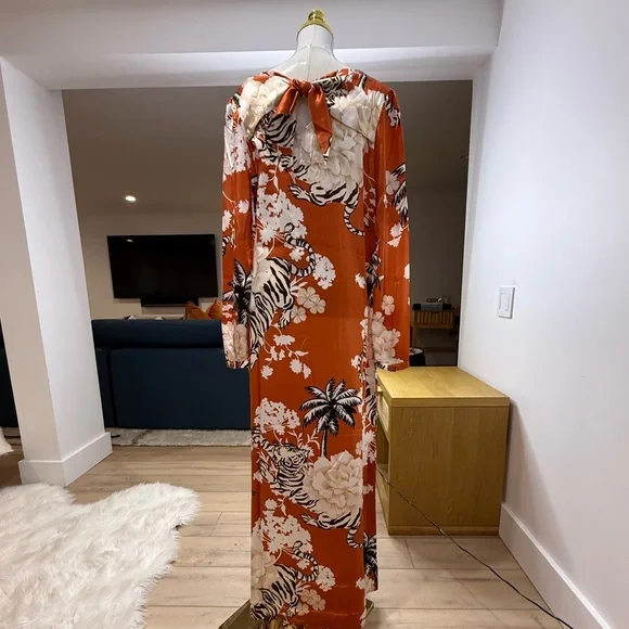 NWT Las Sureñas Tiger Romantic Silk Maxi Dress Size Medium - Picture 11 of 15